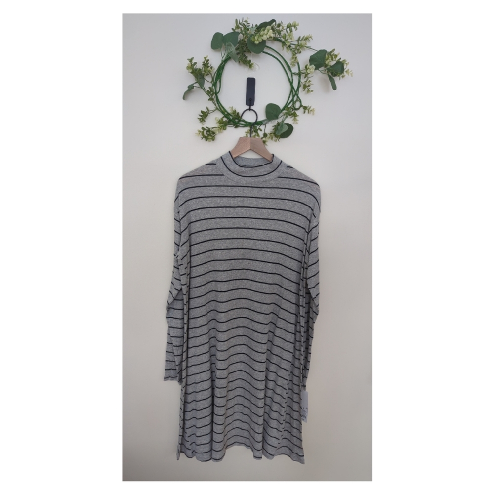 Liz Lange maternity size Extra large XL new with tags tunic, dress, top,